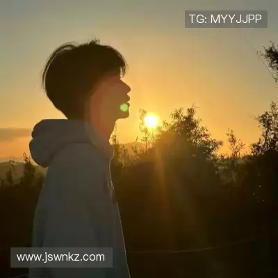 劳能豪